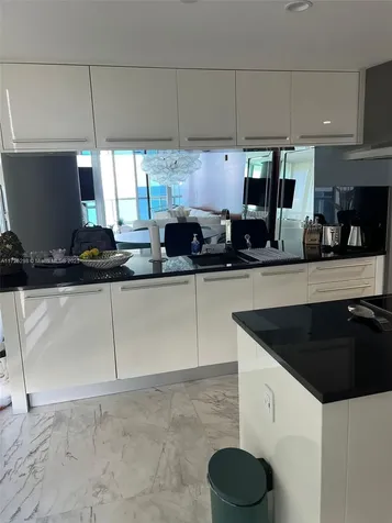 17121 Collins Avenue Sunny Isles Beach FL 33160