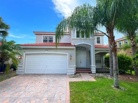 8994 SW 206th Street Cutler Bay FL 33189
