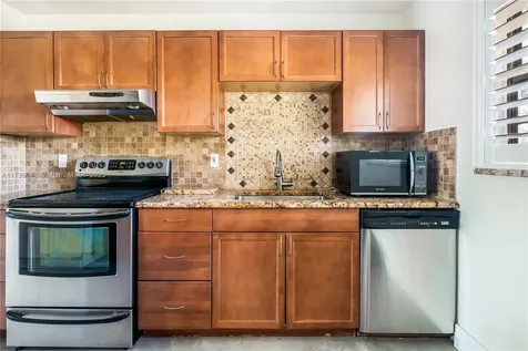 1302 SE Coral Reef Street Port St. Lucie FL 34983