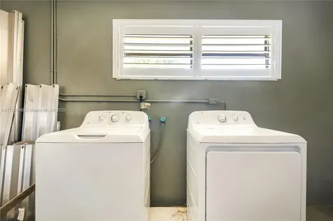 1302 SE Coral Reef Street Port St. Lucie FL 34983