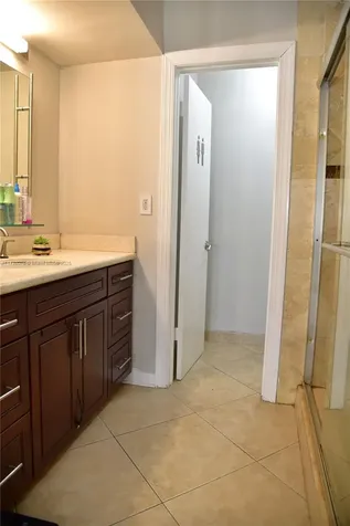 16501 Fox Den Court Miami Lakes FL 33014