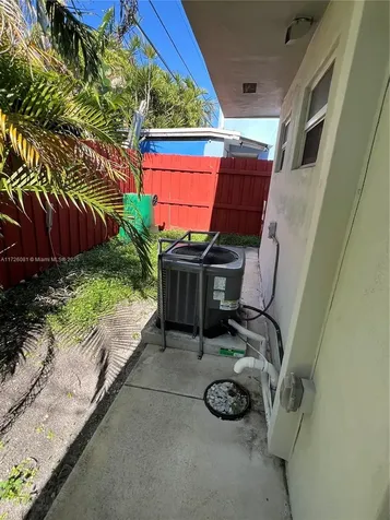 720 NW 30th Avenue Miami FL 33125