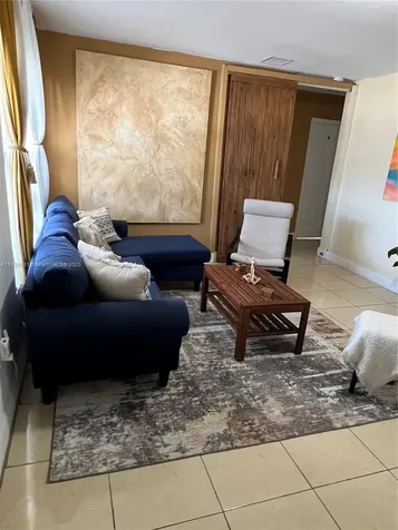 720 NW 30th Avenue Miami FL 33125