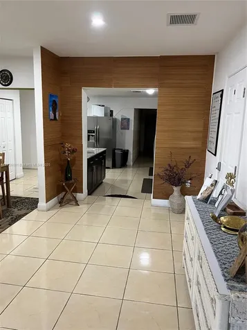 720 NW 30th Avenue Miami FL 33125
