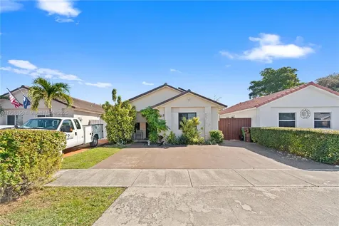 7217 W 30th Avenue Hialeah FL 33018