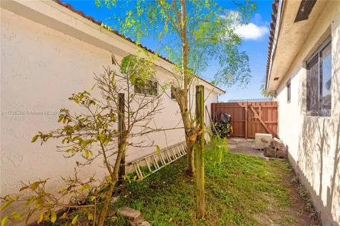 7217 W 30th Avenue Hialeah FL 33018