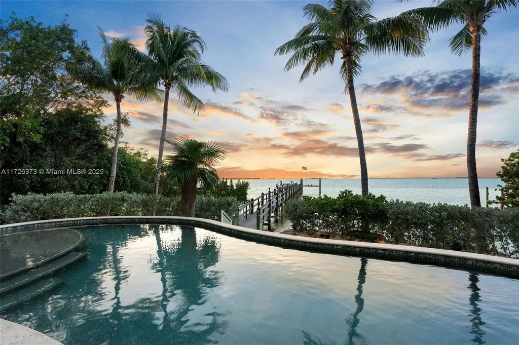 104 Coastal Drive Key Largo FL 33037