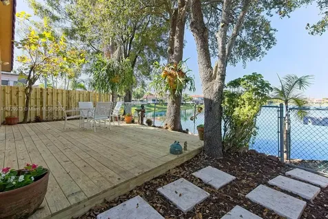 13918 SW 122nd Court Miami FL 33186