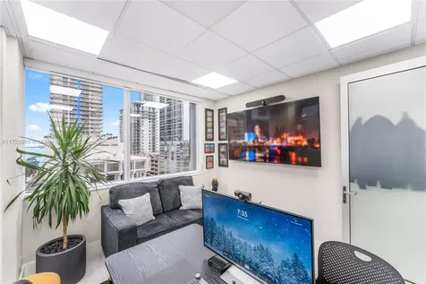 1200 Brickell Avenue Miami FL 33131