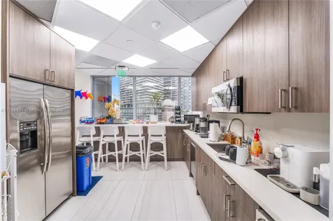 1200 Brickell Avenue Miami FL 33131