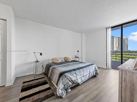 3300 NE 192nd Street Aventura FL 33180