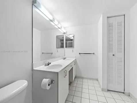 3300 NE 192nd Street Aventura FL 33180