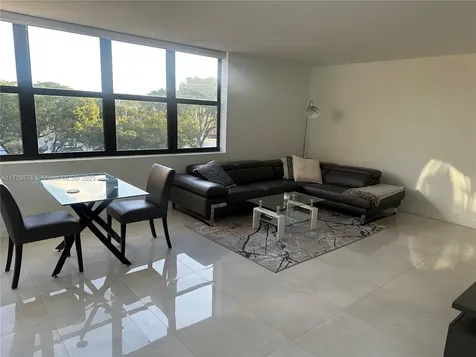 20291 NE 30th Avenue Aventura FL 33180