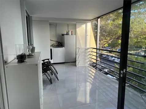 20291 NE 30th Avenue Aventura FL 33180