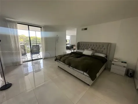 20291 NE 30th Avenue Aventura FL 33180