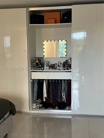 20291 NE 30th Avenue Aventura FL 33180