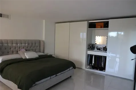 20291 NE 30th Avenue Aventura FL 33180