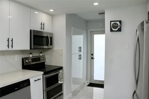 6654 SW 138th Court Miami FL 33183