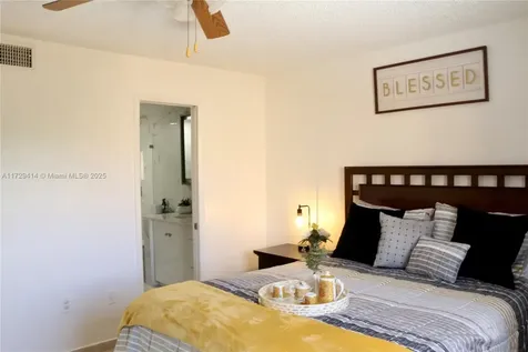 6654 SW 138th Court Miami FL 33183
