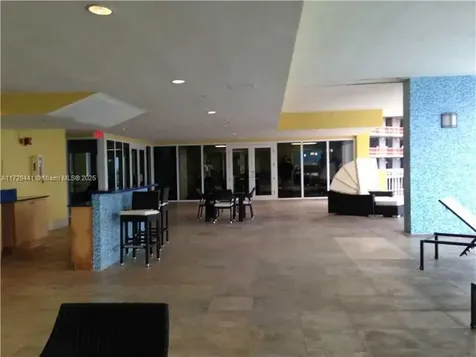 170 SE 14th Street Miami FL 33131