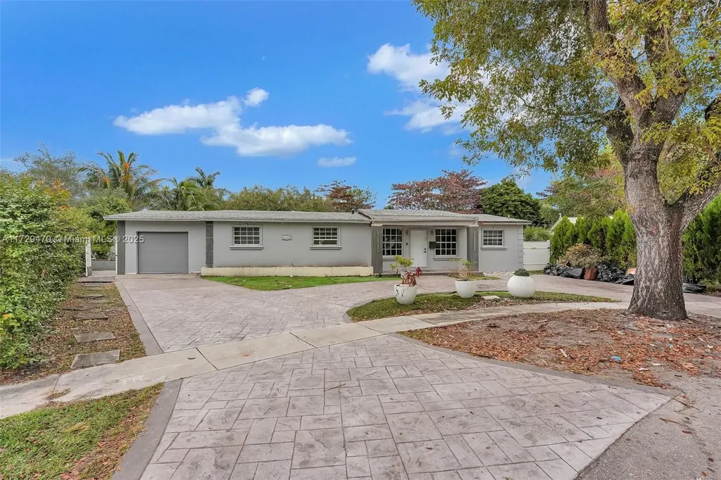 18600 NE 7th Court North Miami Beach FL 33179