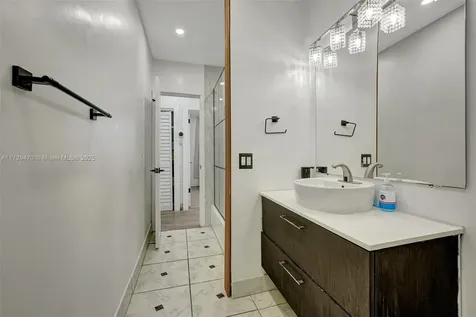 18600 NE 7th Court North Miami Beach FL 33179