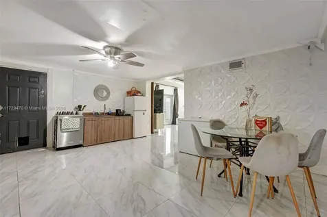18600 NE 7th Court North Miami Beach FL 33179