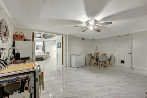 18600 NE 7th Court North Miami Beach FL 33179