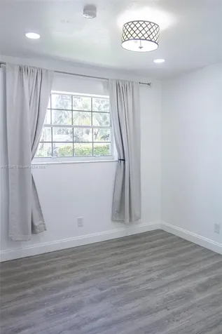 18600 NE 7th Court North Miami Beach FL 33179