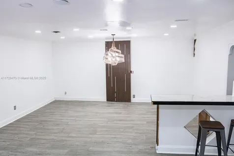18600 NE 7th Court North Miami Beach FL 33179