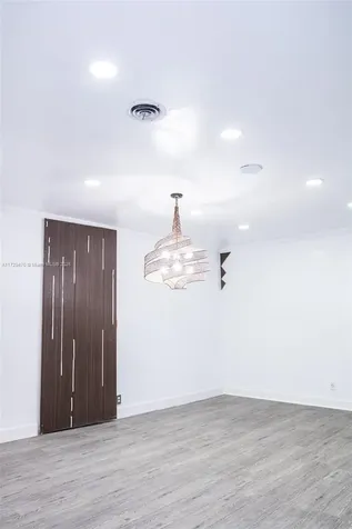 18600 NE 7th Court North Miami Beach FL 33179