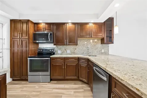3050 N Palm Aire Drive Pompano Beach FL 33069