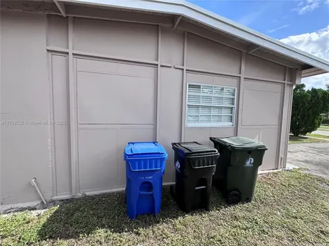 1023 NW 14th Street Fort Lauderdale FL 33311