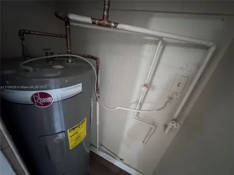 1023 NW 14th Street Fort Lauderdale FL 33311