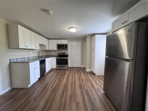 1023 NW 14th Street Fort Lauderdale FL 33311