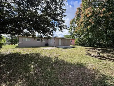 1023 NW 14th Street Fort Lauderdale FL 33311