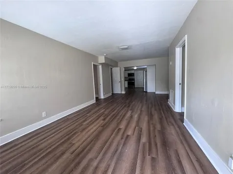 1023 NW 14th Street Fort Lauderdale FL 33311