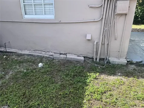 1023 NW 14th Street Fort Lauderdale FL 33311