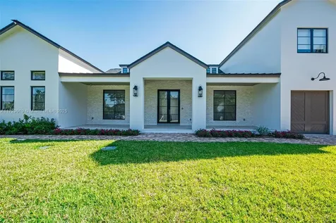 11001 SW 74th Avenue Pinecrest FL 33156
