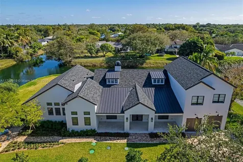 11001 SW 74th Avenue Pinecrest FL 33156