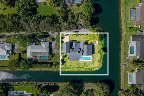 11001 SW 74th Avenue Pinecrest FL 33156