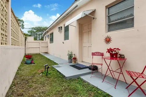 2911 SW 27 Street Miami FL 33133