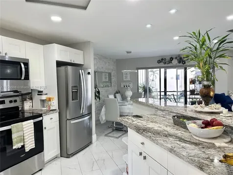 6655 W Broward Boulevard Plantation FL 33317