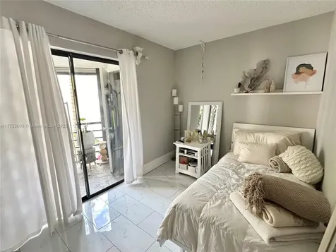 6655 W Broward Boulevard Plantation FL 33317