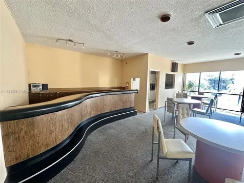 6655 W Broward Boulevard Plantation FL 33317