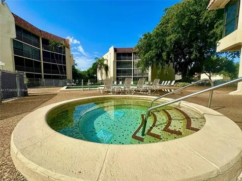 6655 W Broward Boulevard Plantation FL 33317