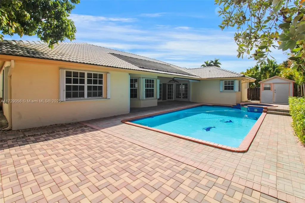 13850 SW 153rd Place Miami FL 33196