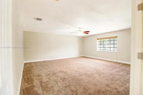 13850 SW 153rd Place Miami FL 33196
