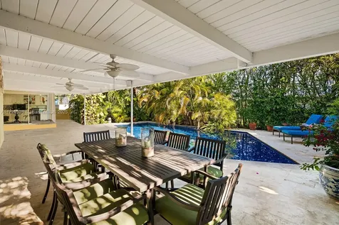 669 S Mashta Drive Key Biscayne FL 33149