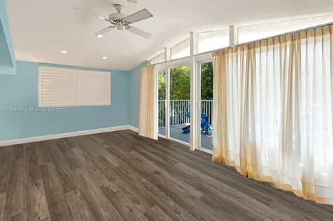 669 S Mashta Drive Key Biscayne FL 33149